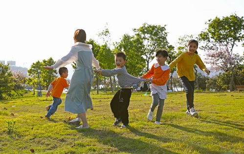 文韵肇庆·绘时代新篇——主题文艺创作开发组照选登